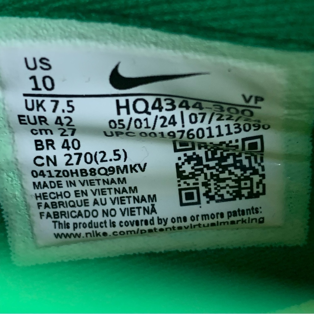 Nike Sabrina 2 “Oregon Ducks” Basketball Shoes - Picture 13 of 15